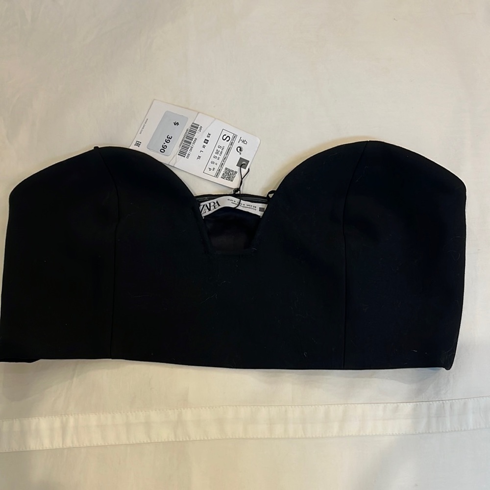 Zara brand new black top